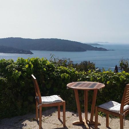 La Coccinelle Aparthotel Ile du Levant Luaran gambar