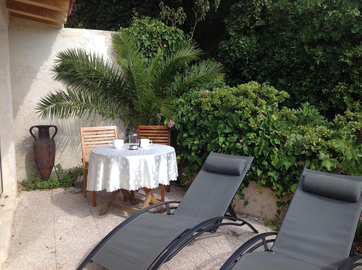 La Coccinelle Aparthotel Ile du Levant Luaran gambar